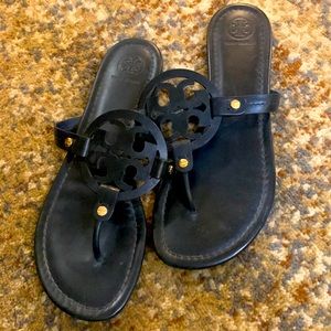 Black size 9 Tory Burch shoes lightly worn